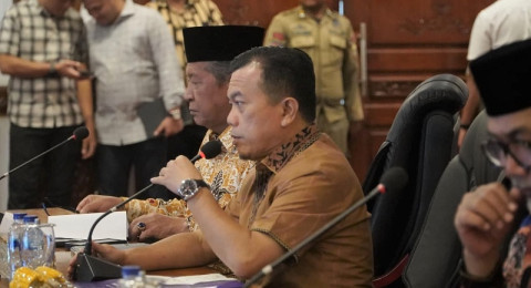 Perkembangan Pembangunan Jambi Triwulan II Dievaluasi, Gubernur Jambi Desak Percepatan Proyek
